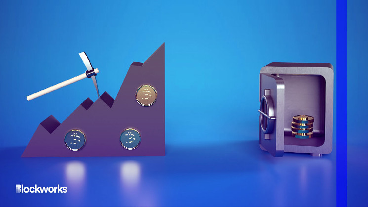 Can Any Blockchain Compete on Security With Bitcoin?