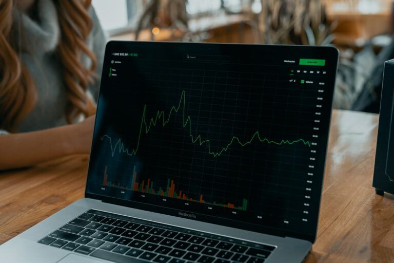 Robinhood Rethinks $ADA, $SOL, and Other Crypto Offerings Amid SEC Crackdown